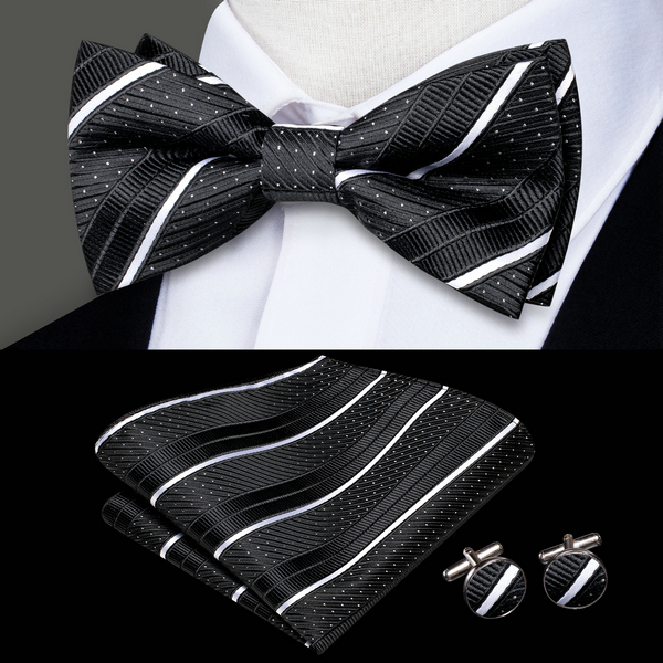 Męska mucha, poszetka, spinki  – Bow Tie Pre Tied recenzja i cena