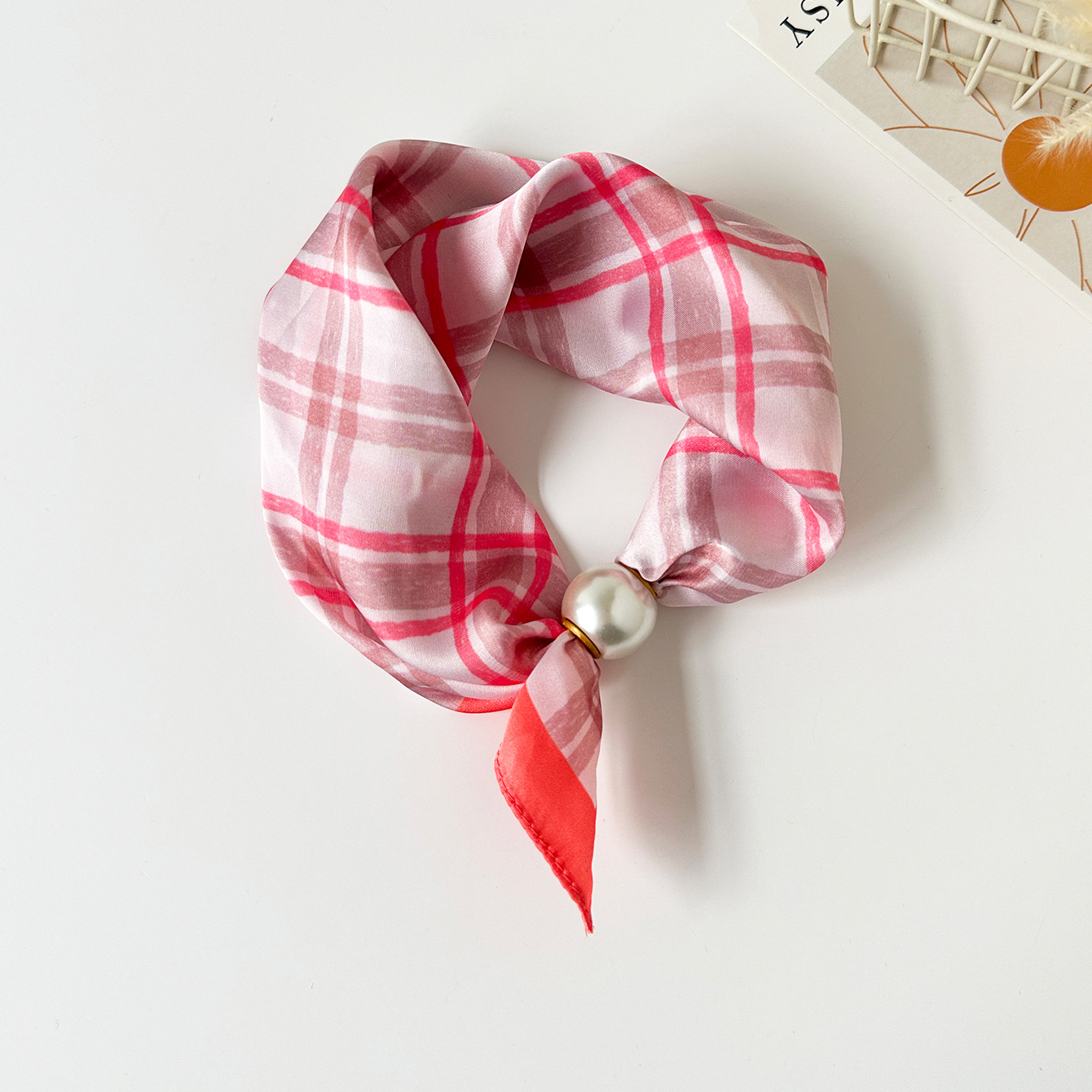 Luksusowa jedwabna apaszka z m – Scarf Silk Square recenzja i cena