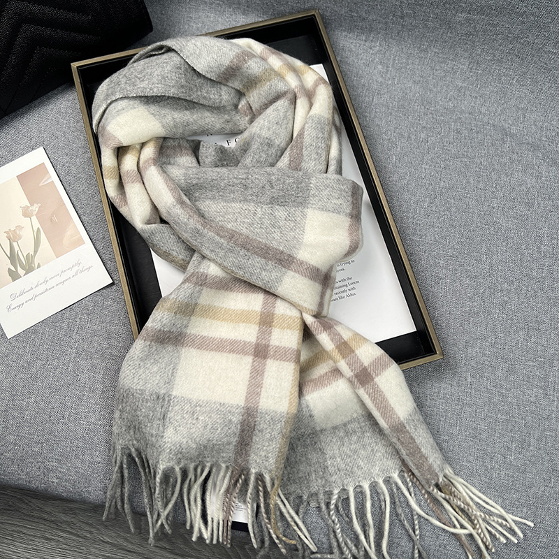 Wysokiej jakości szalik ze 100 – Muffler Men Wool recenzja i cena