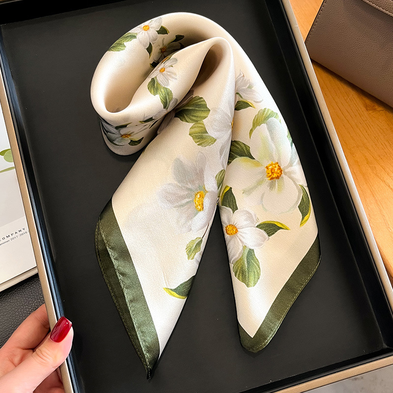 Luksusowy 100% jedwabny kwadra – Ascot Neck Scarf recenzja i cena